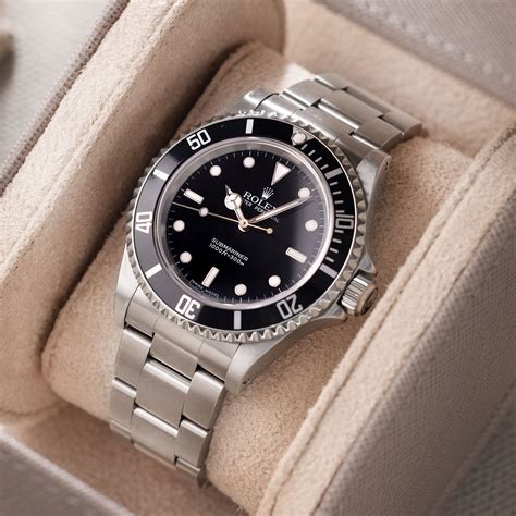 rolex 14160|rolex submariner 14060 vs 14060m.